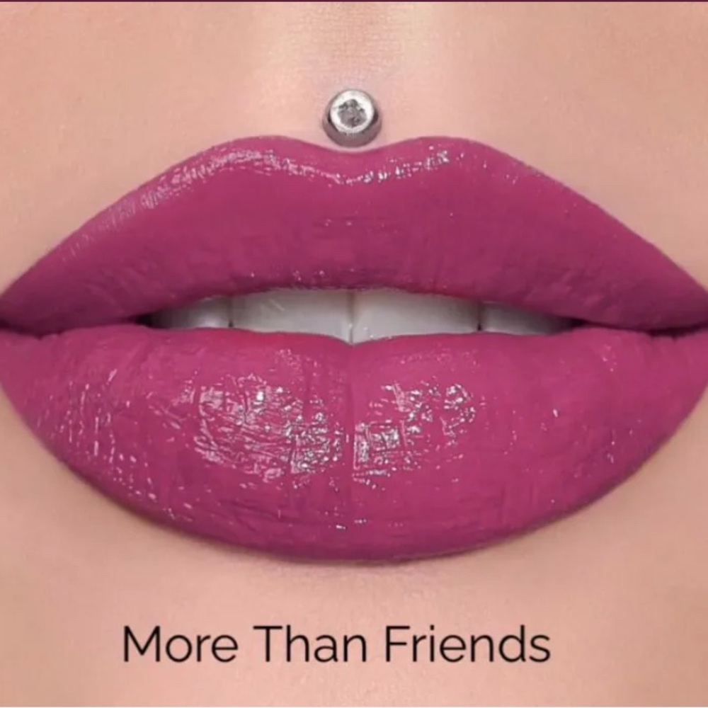 More than Friends, NIB Jeffree Star Supreme Gloss Full Pigmented Lip Gloss
